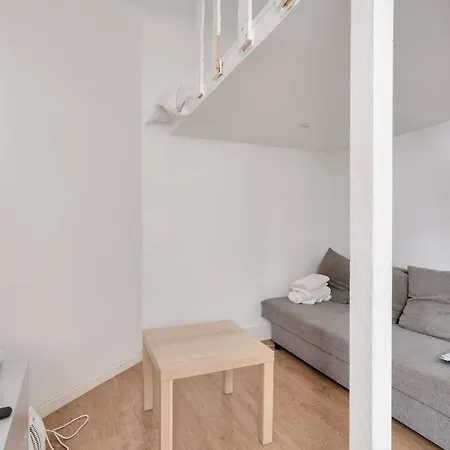 Grands Champs 2 Bm Standard Mobility Lease Parisian Cocoon